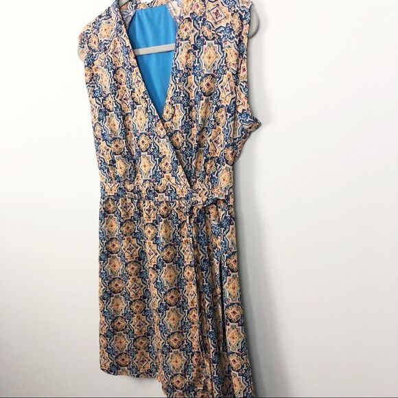 TULLE | ANTHROPOLOGIE Medallion Wrap Mini Dress Tie Waist Women’s Size Small - Picture 2 of 6